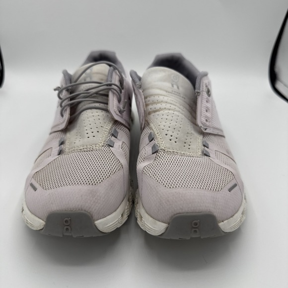 On Cloud 5 Running Shoes Womens Size 9 Lily Frost Purple Lavender Missing Lace - Picture 2 of 8